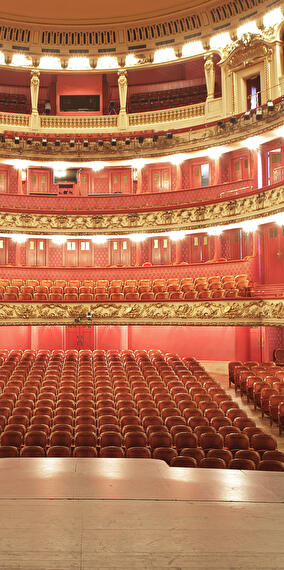 Tour of the Philharmonie in German