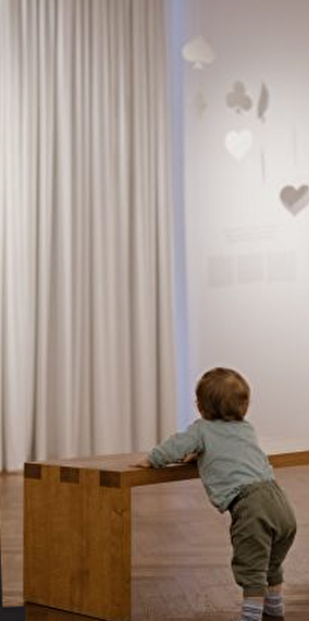 Guided tour for parents and babies