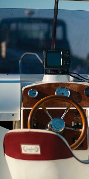 Luxury Bandiera Boat Ride