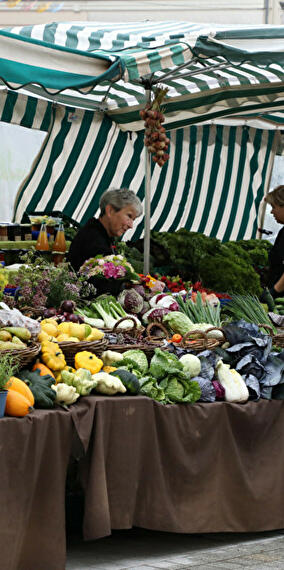Market in Strassen « SUMMER UM MAART »