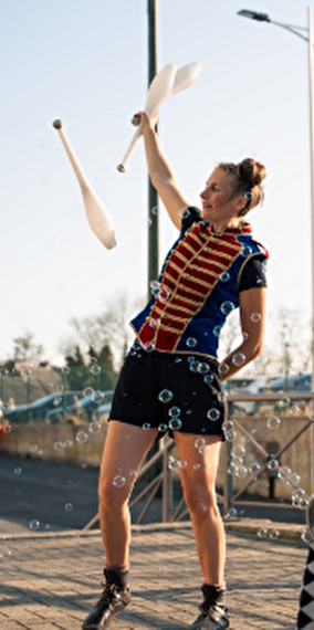 Street entertainment in Esch - Street circus, accordion concert & XXL games