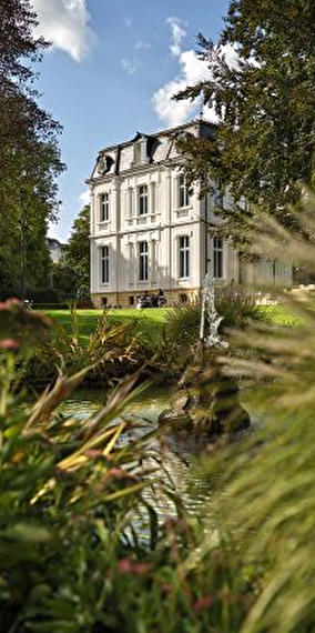 Villa Plage : Summer flow in the park - Pilates