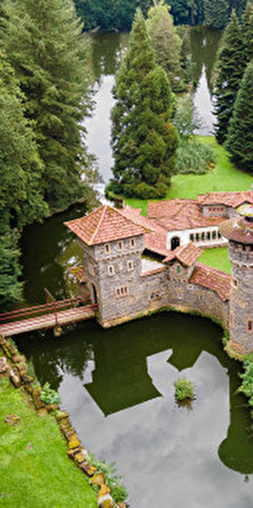 Yoga Trail around Turelbaach Castle