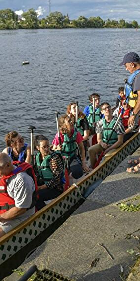 Yutz Beach: Dragon Boat Kayak Trip