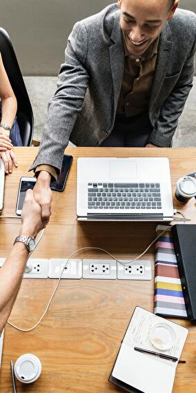 Discussion et socialisation : construire une activité secondaire