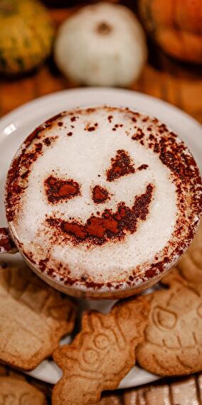 Mama's Halloween Kids Party