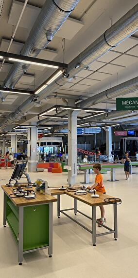 Experience science differently!