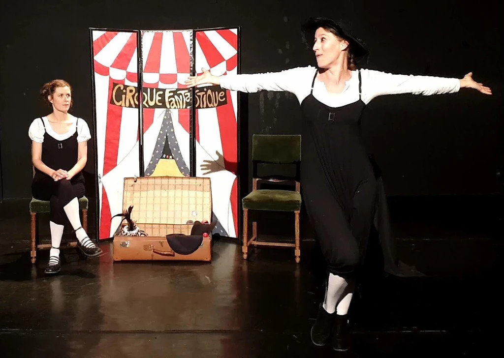 Melinda Queen of What? - Circus