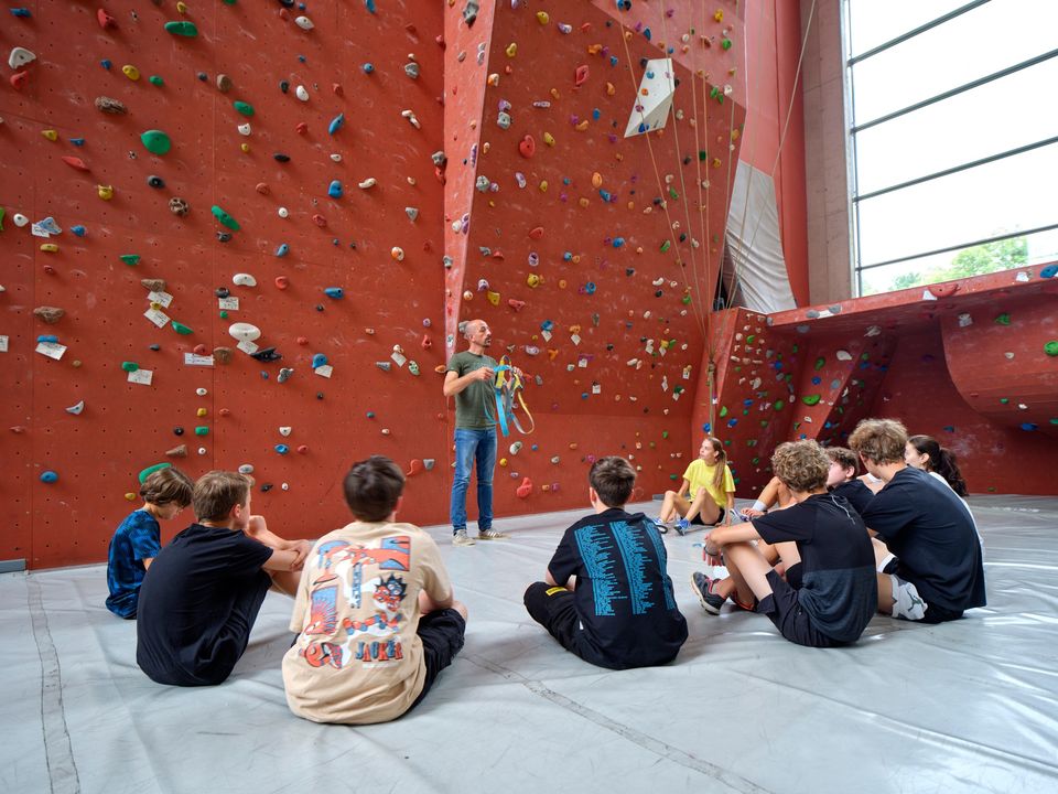 Koala Kids climbing course - adventure and fun for 9-12 year old beginners and advanced climbers!