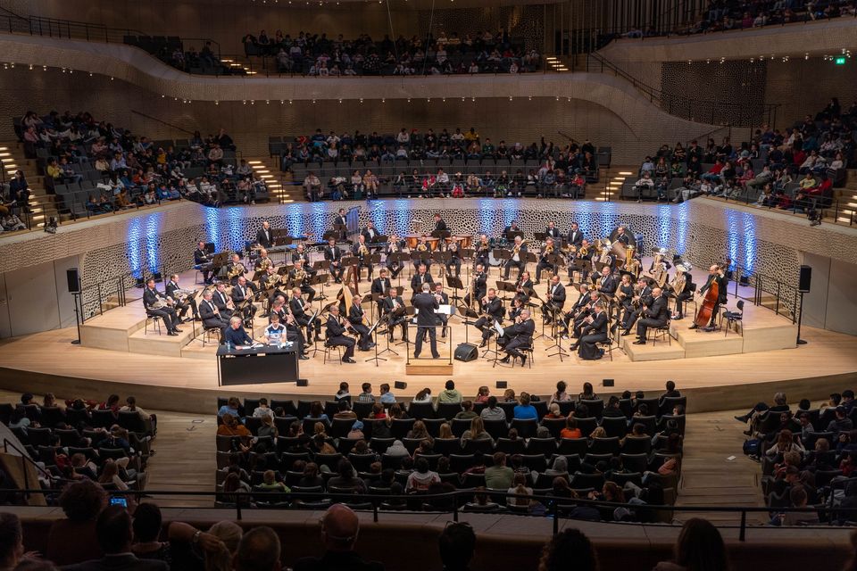 Concert par l'orchestre “Bundeswehr Music Corps”