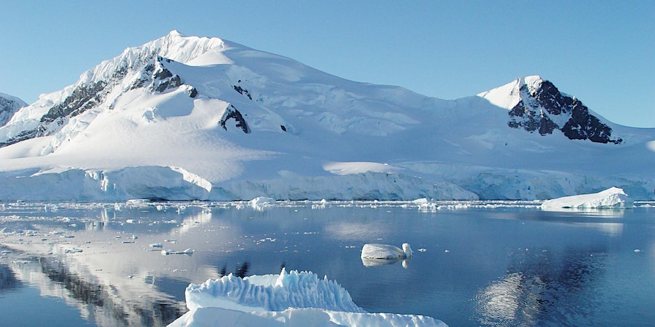 La vie dans les glaces éternelles - un rapport de recherche sur 13,5 ans au pôle Sud géographique