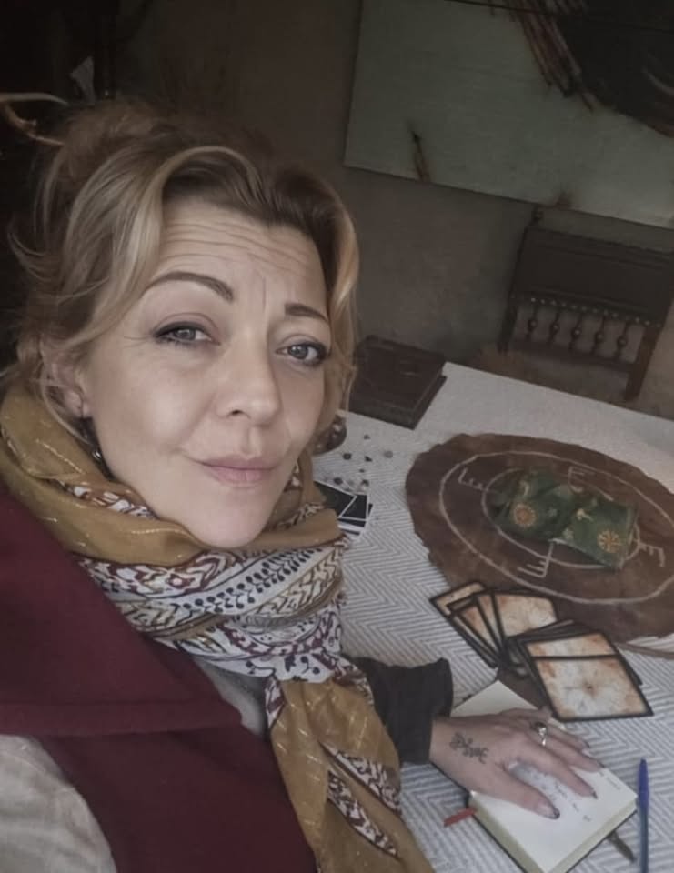 Conseil de vie à l'aide des runes avec Solrun