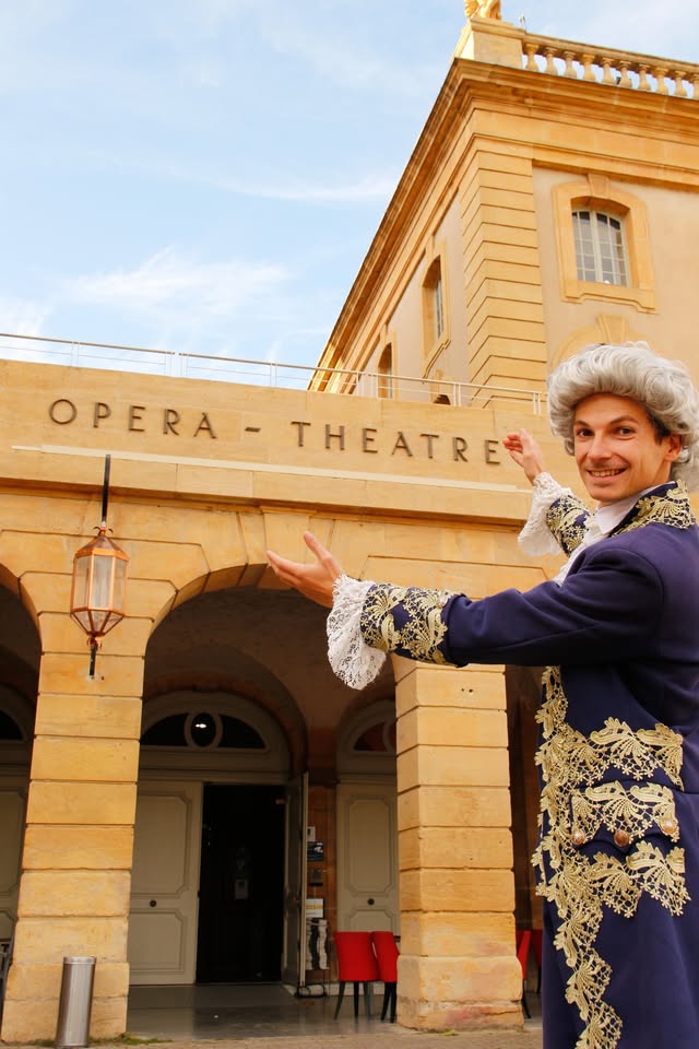 Unusual Costume Tour - Metz the Royal