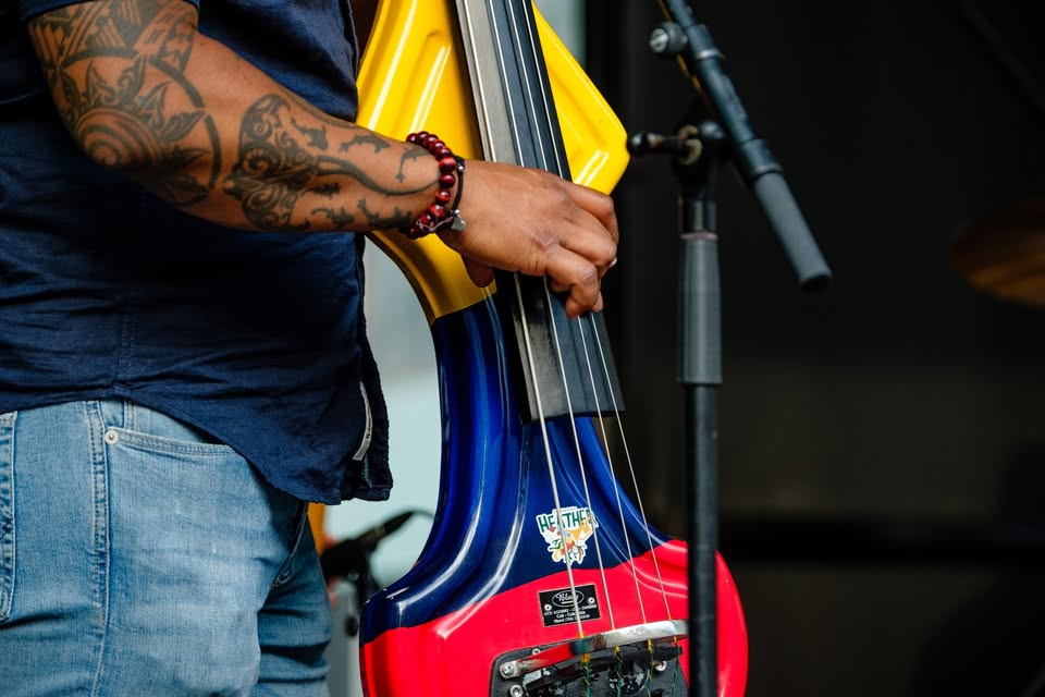 Gare grooves
