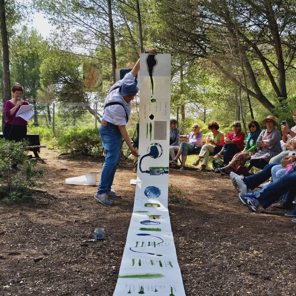Atelier : Kids-class : Livre-collage (FR) // Konschthal