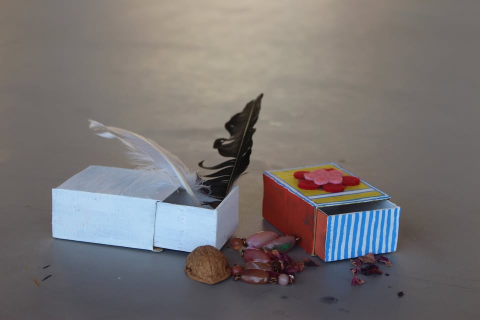 AfterWORKshop: Secret Compartments (18+)