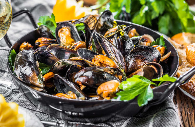 All-you-can-eat Mussels