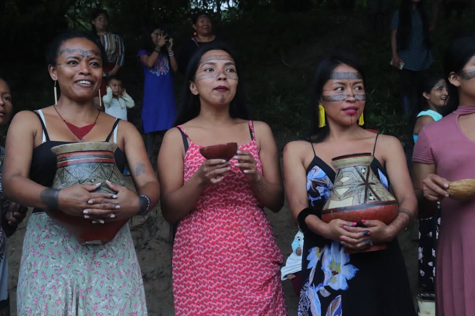 Rencontre avec les femmes de Sarayaku, défenseuses de la forêt amazonienne