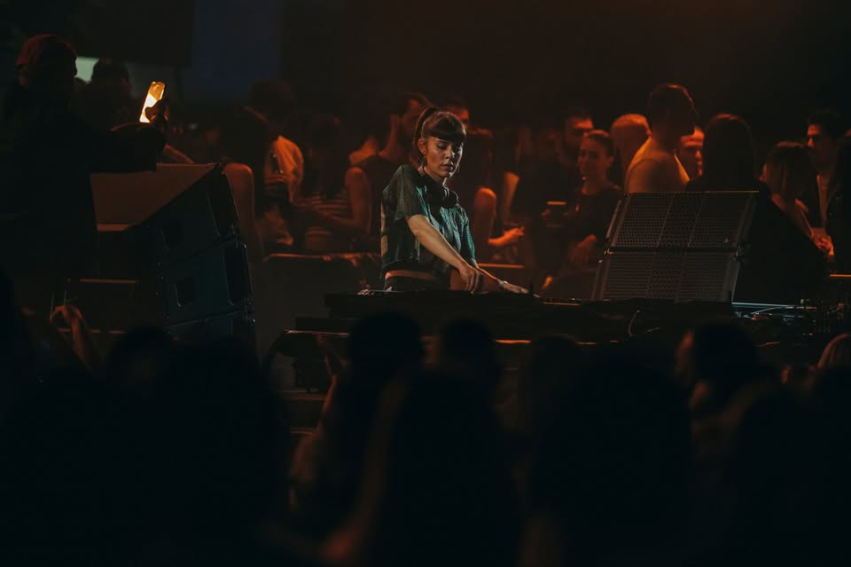 Aurora | avec Fiona Kraft - Anya - Miss Sappho