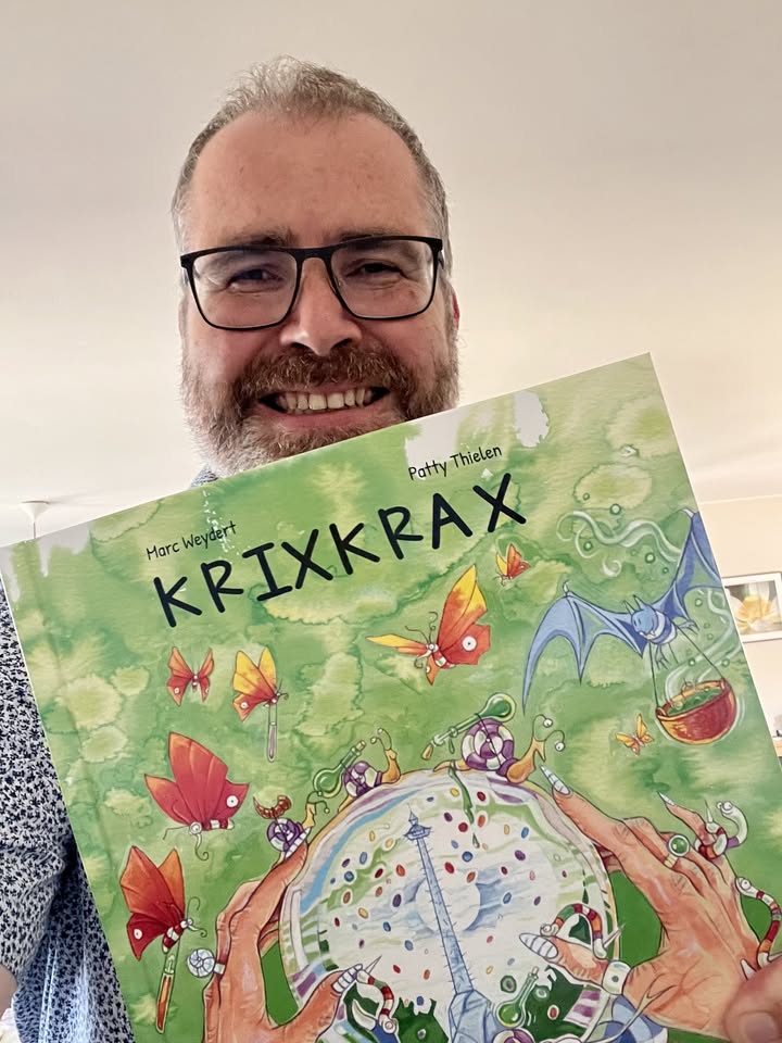 Lecture pour enfants en luxembourgeois avec Marc Weydert