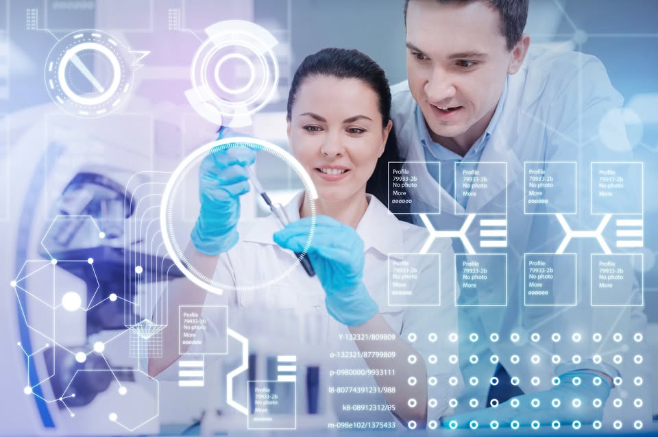 Meeting between healthcare professionals and LIH researchers at CHEM