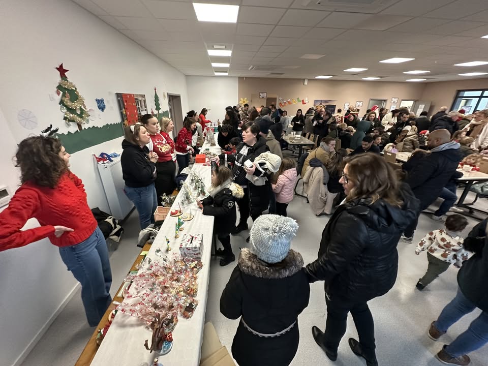 Christmas Market of Le Moulin School Group
