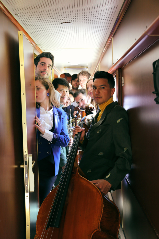 Intercontinental Ensemble avec Benjamin Kruithof, violoncelle