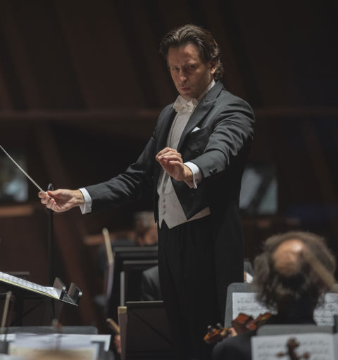 Gustavo Gimeno and the Luxembourg Philharmonic Orchestra