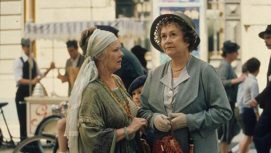 Tea with Mussolini (Nothing Like a Dame)