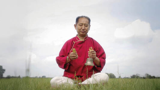 Introduction to Tibetan Buddhism