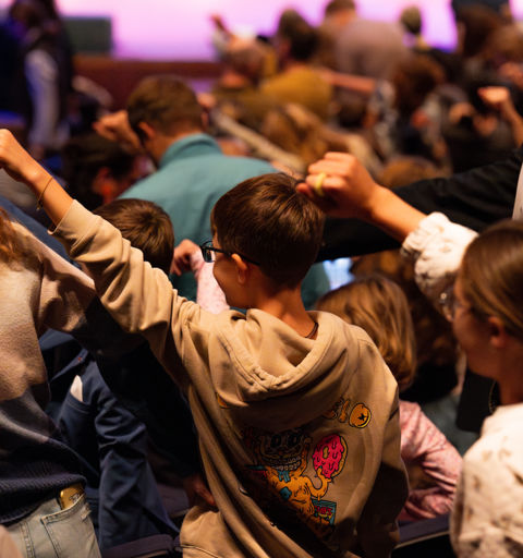 Unter Wasser! - young audiences