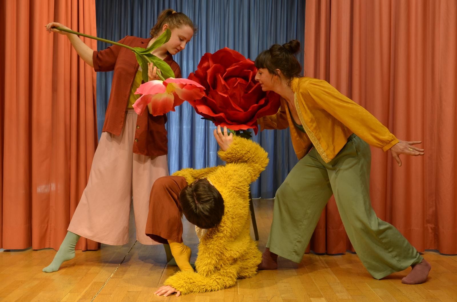Atelier et Performance - Abeilles et Fleurs