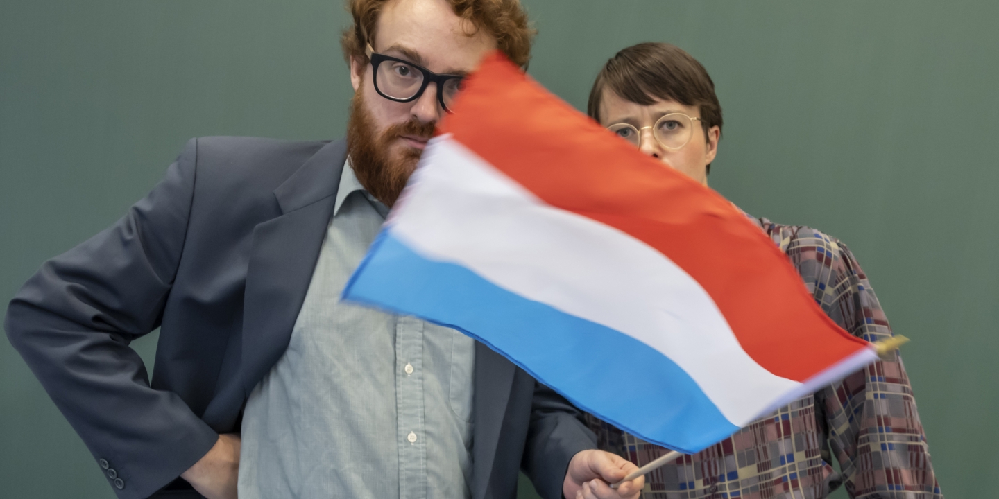 Little Lies about Independence
