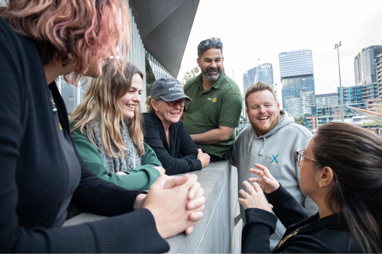 Pas d'agendas, juste des connexions - Rejoignez-nous pour une soirée sociale Rotary