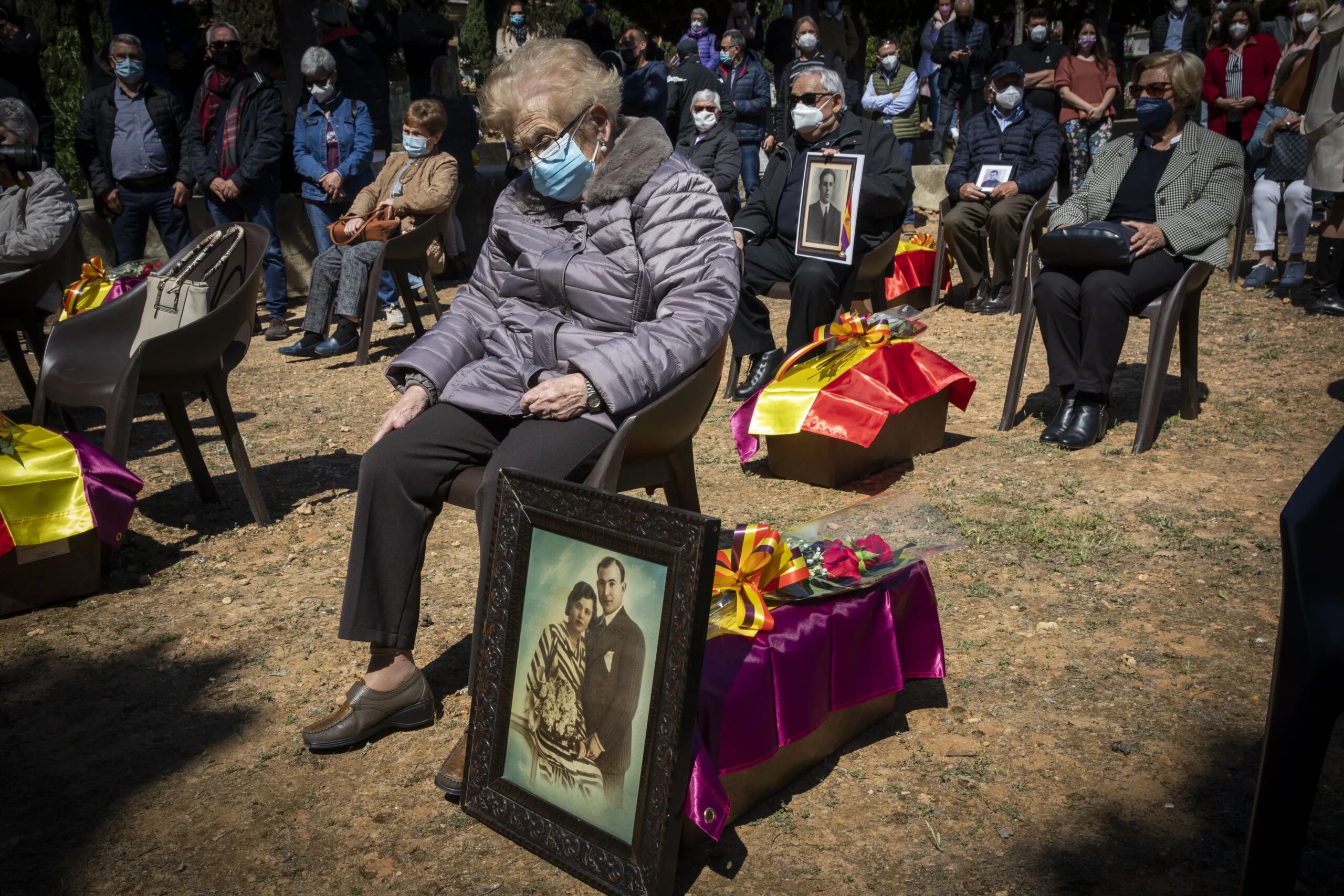 Eva Máñez : El Paredón de España