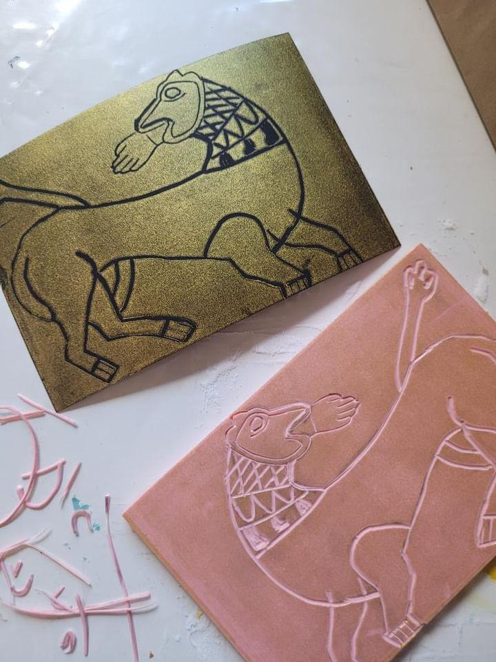 Atelier 8-12 ans: Gravé dans la roche