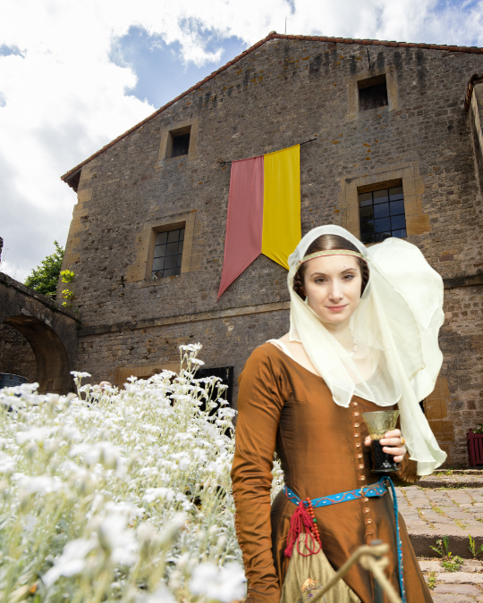 The Middle Ages through a Feminine Perspective