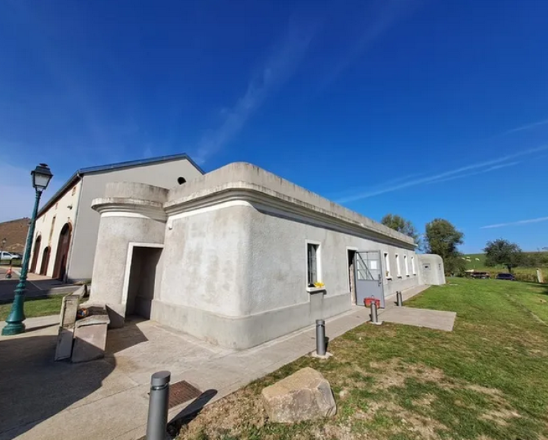 La Maison Forte