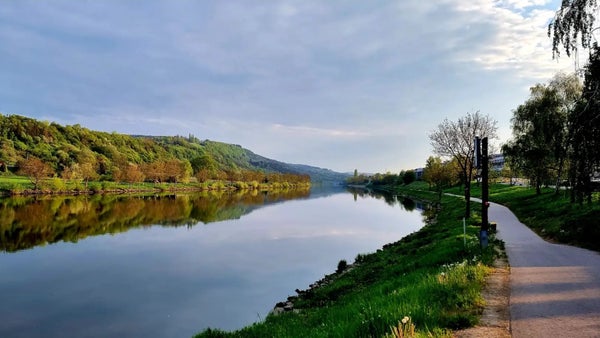 Scenic MTB Ride: Pfaffenthal to Wasserbillig & Train Return