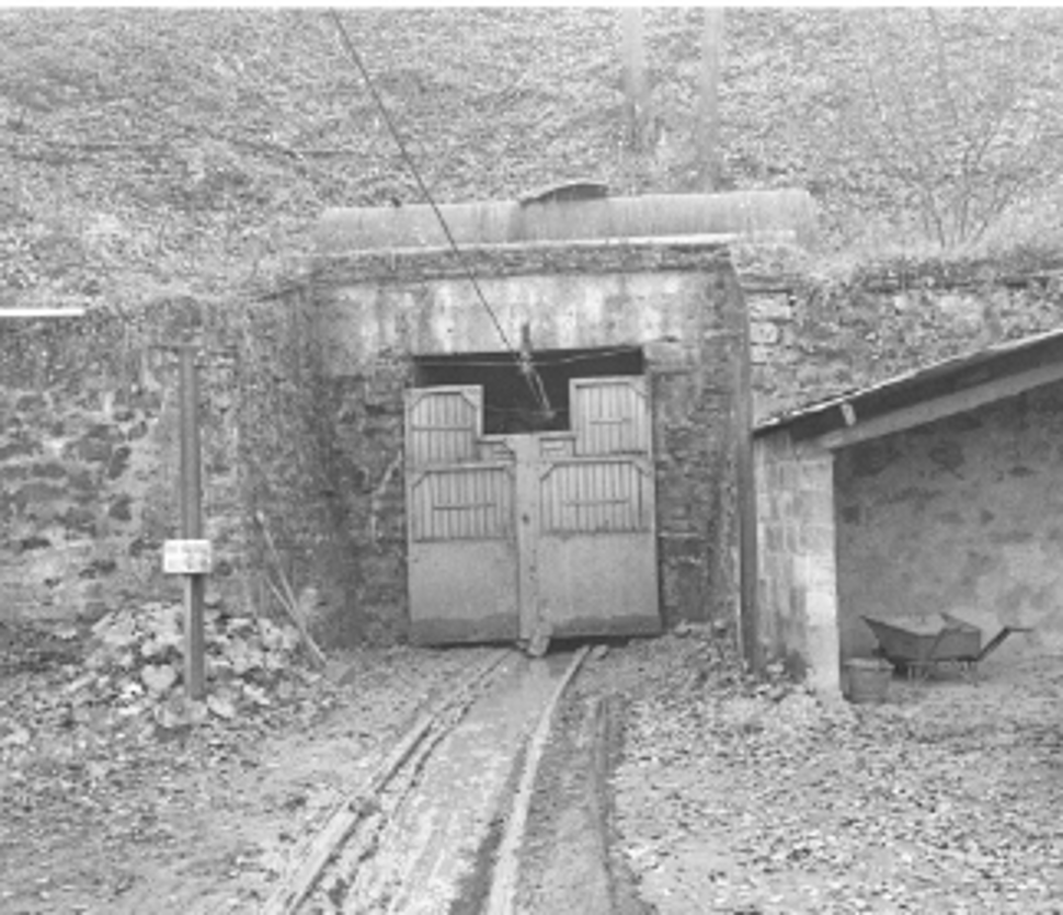 The "Mine Yesterday": Creation of a Bloomery Furnace