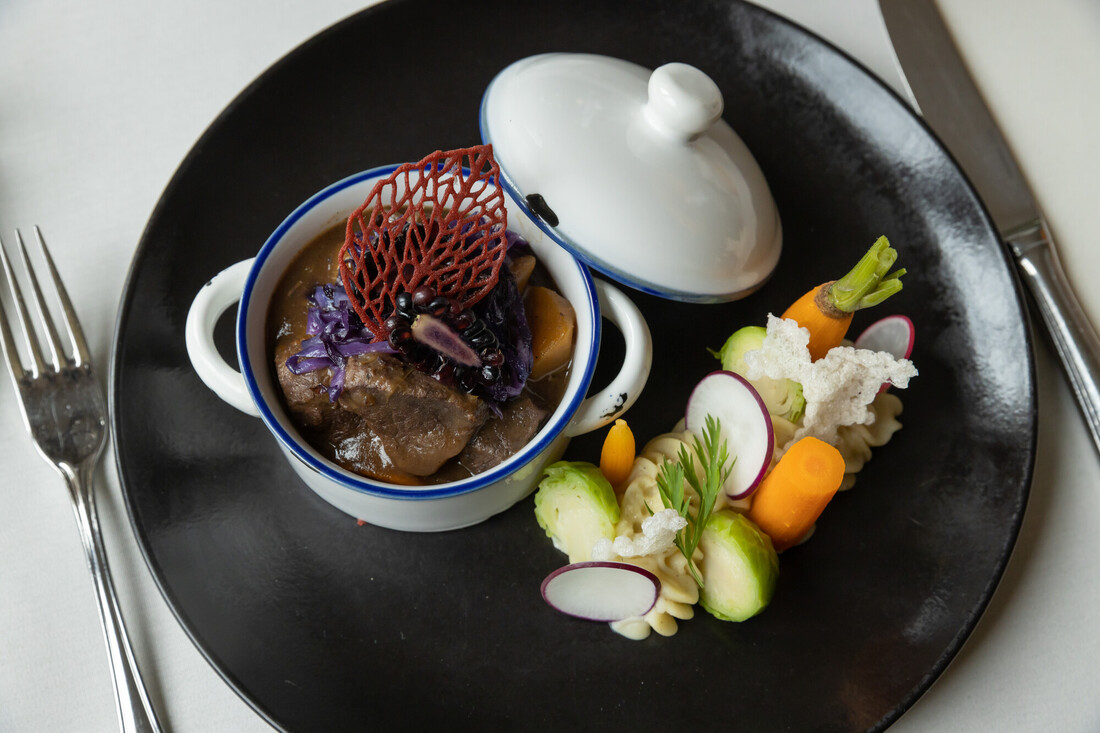 Orchard Menu: Hotel-Restaurant Dimmer