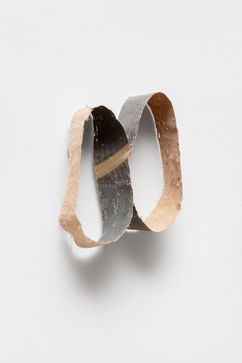 João Freitas, curaté par Atena Abrahimia - Traces in suspension