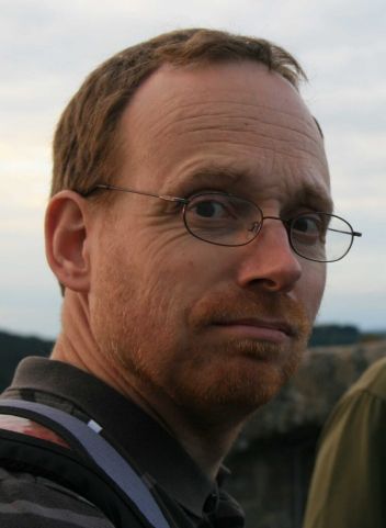 A "small language," its names, and the challenge of digitization: Lower Sorbian as a Slavic minority