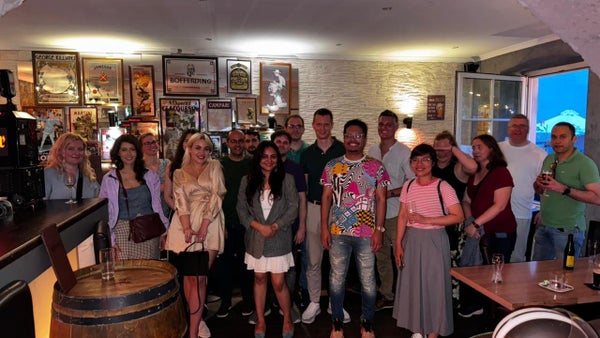 Fast Friending: Meet like-minded ladies & gents!