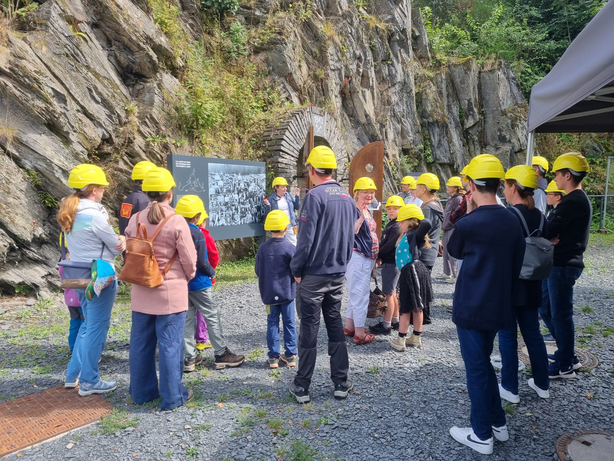 Guided tour underground