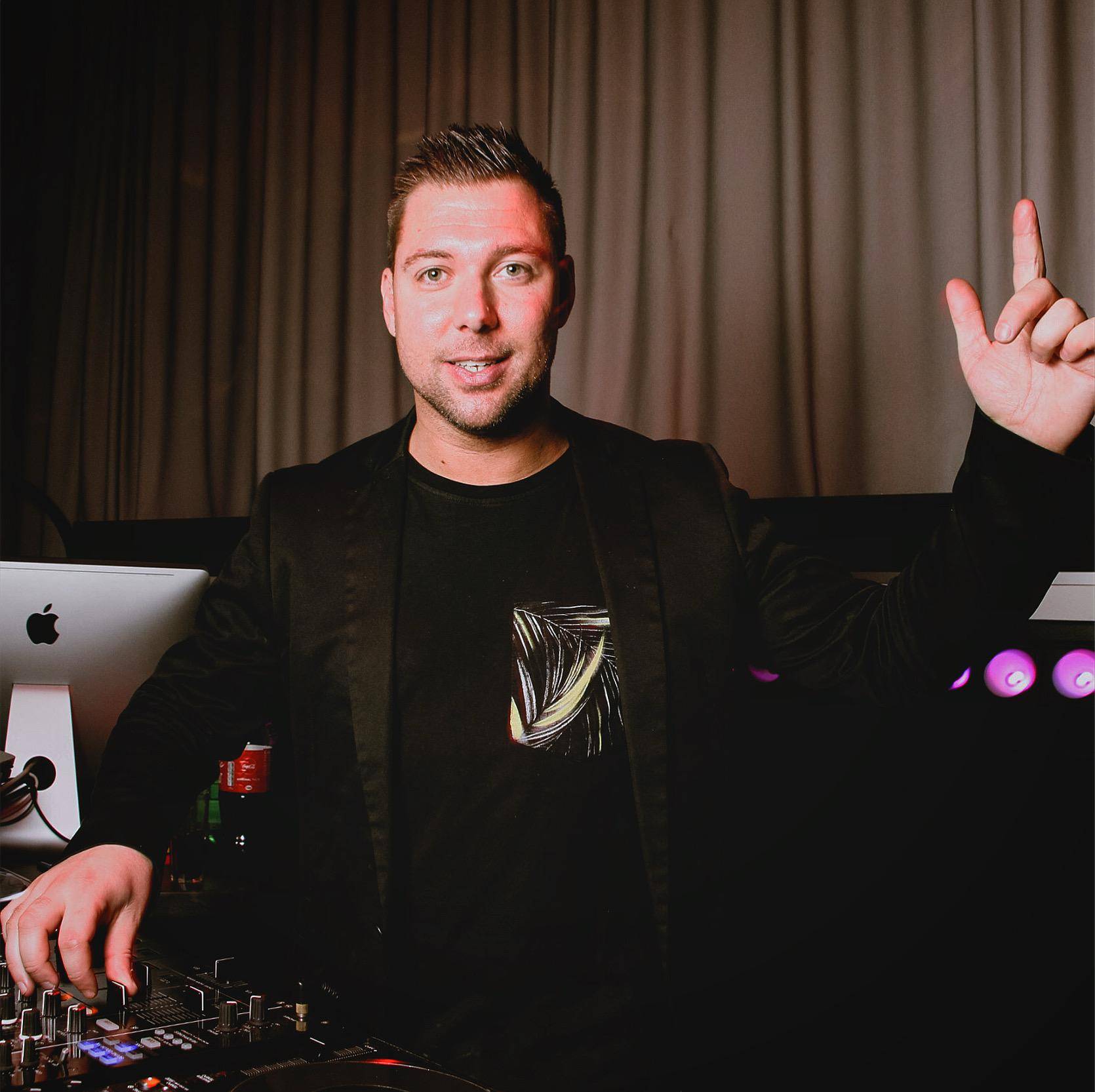 OPEN FORMAT - DJ GREGG